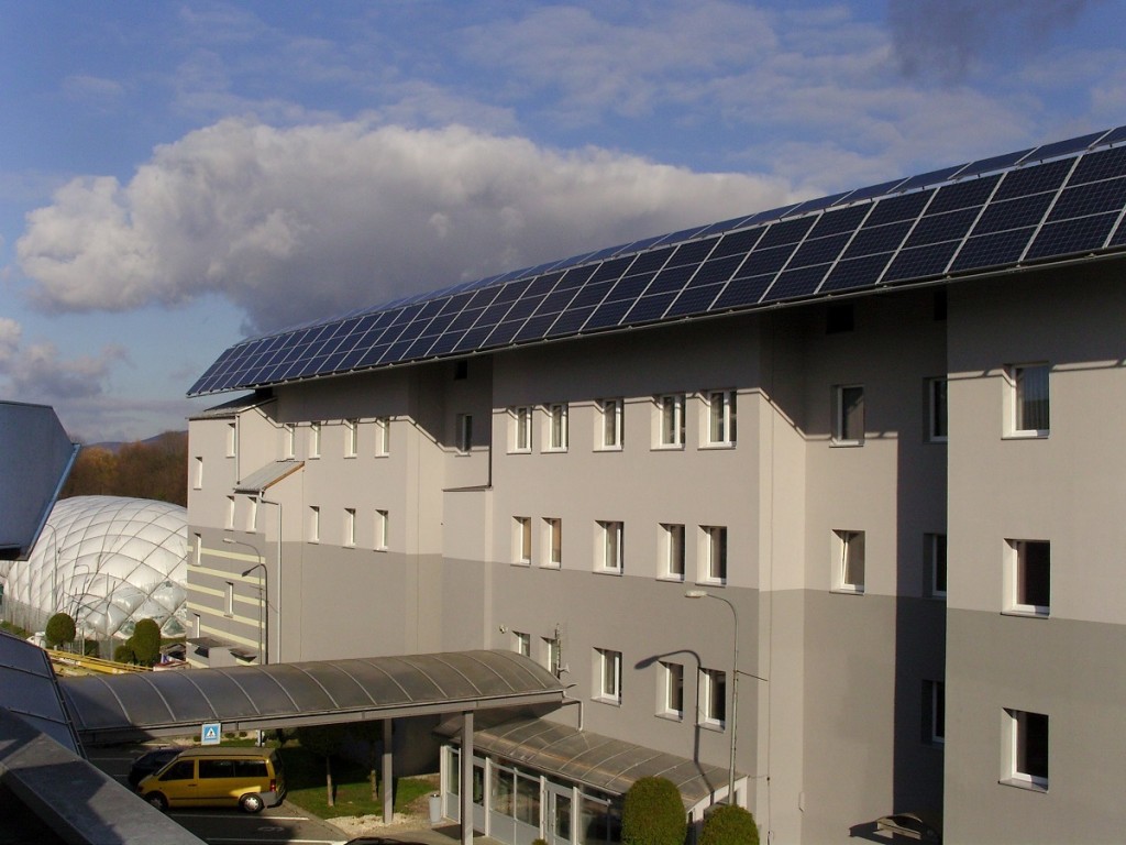 MOSiR wprowadza odnawialne źródła energii