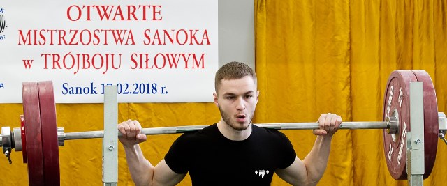 Trójbój siłowy na „Wierchach” (ZDJĘCIA)