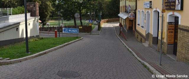 Utrudnienia na ul. Łaziennej