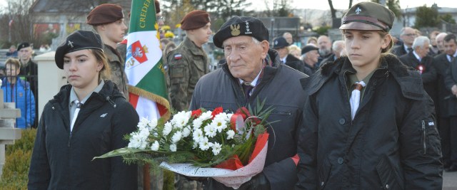 Ogłoszenie – złożenie wieńców i kwiatów w dniu 11 listopada